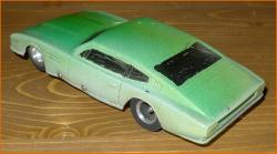 dbs-slot-car-3-cadre.jpg